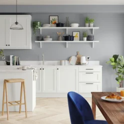 Dulux Easycare Warm Pewter Matt Emulsion Paint, 5L -Dulux dulux easycare warm pewter matt emulsion paint 5l5010212636237 05i bq