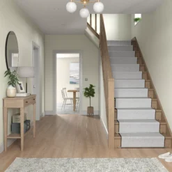 Dulux Natural Hints Apple White Silk Emulsion Paint, 2.5L -Dulux dulux natural hints apple white silk emulsion paint 2 5l5010212000434 02i bq