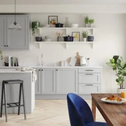 Dulux Non Drip Timeless Gloss Metal & Wood Paint, 750ml 11 Dulux Non Drip Timeless Gloss Metal & Wood Paint, 750ml -Dulux dulux non drip timeless gloss metal wood paint 750ml5010212651322 05i bq