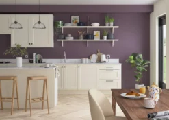 Dulux One Coat Acai Berry Matt Emulsion Paint, 1.25L -Dulux dulux one coat acai berry matt emulsion paint 1 25l5010212659700 05i