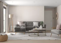 Dulux One Coat Nutmeg White Matt Emulsion Paint, 2.5L -Dulux dulux one coat nutmeg white matt emulsion paint 2 5l5010212656280 02i