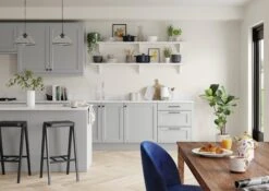 Dulux One Coat Timeless Matt Emulsion Paint, 2.5L -Dulux dulux one coat timeless matt emulsion paint 2 5l5010212656198 05i