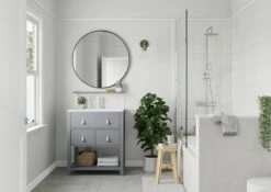 Dulux One Coat White Mist Matt Emulsion Paint, 2.5L -Dulux dulux one coat white mist matt emulsion paint 2 5l5010212656402 06i