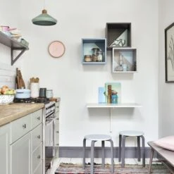 Dulux Quick Dry White Cotton Gloss Metal & Wood Paint, 750ml -Dulux dulux quick dry white cotton gloss metal wood paint 750ml5010212651087 05i bq