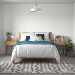 Dulux Trade Pure Brilliant White Satinwood Exterior Metal & Wood Paint, 2.5L -Dulux dulux trade pure brilliant white satinwood exterior metal wood paint 2 5l5010212452653 02i bq