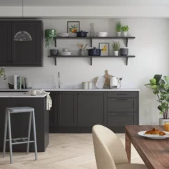 Dulux Universal White Multi-surface Primer & Undercoat, 750ml -Dulux dulux universal white multi surface primer undercoat 750ml5010212509654 05i bq