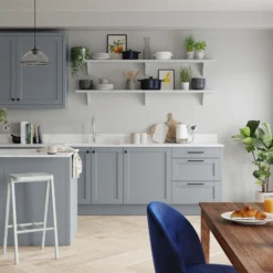 Dulux Walls & Ceilings Goose Down Matt Emulsion Paint, 5L -Dulux dulux walls ceilings goose down matt emulsion paint 5l5010212636268 05i bq