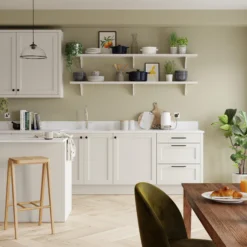 Dulux Walls & Ceilings Overtly Olive Matt Emulsion Paint, 5L -Dulux dulux walls ceilings overtly olive matt emulsion paint 5l5010212647790 05i bq