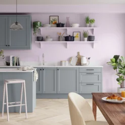 Dulux Walls & Ceilings Pretty Pink Matt Emulsion Paint, 2.5L -Dulux dulux walls ceilings pretty pink matt emulsion paint 2 5l5010212494837 05i bq