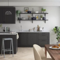 Dulux Wood White Wood Primer & Undercoat, 750ml -Dulux dulux wood white wood primer undercoat 750ml5010212444474 05i bq